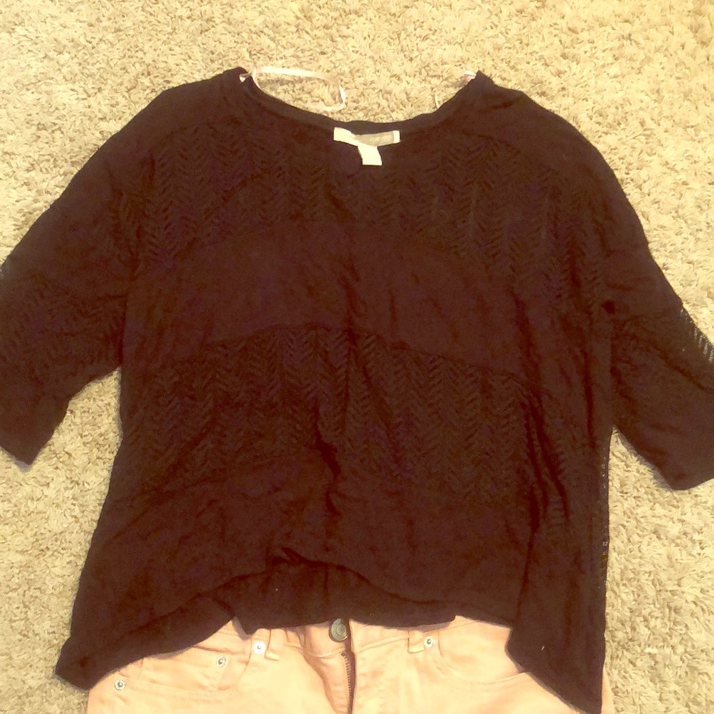 Chevron lace quarter sleeve sweater